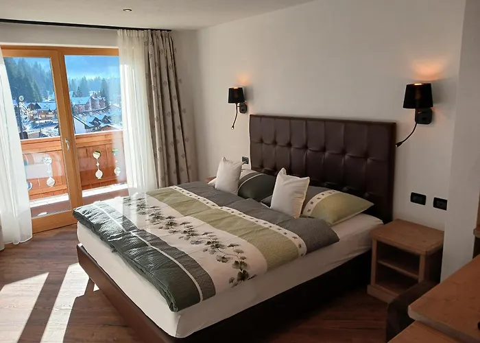 La Campagnola ホテル カナツェーイ